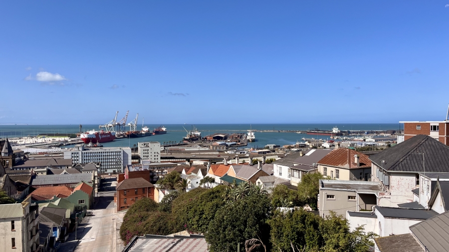 2 Bedroom Property for Sale in Port Elizabeth Central Eastern Cape